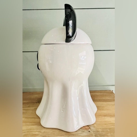 Disney Halloween Mickey Mouse Ghost Cookie Jar RARE 🎃👻 - Picture 3 of 3